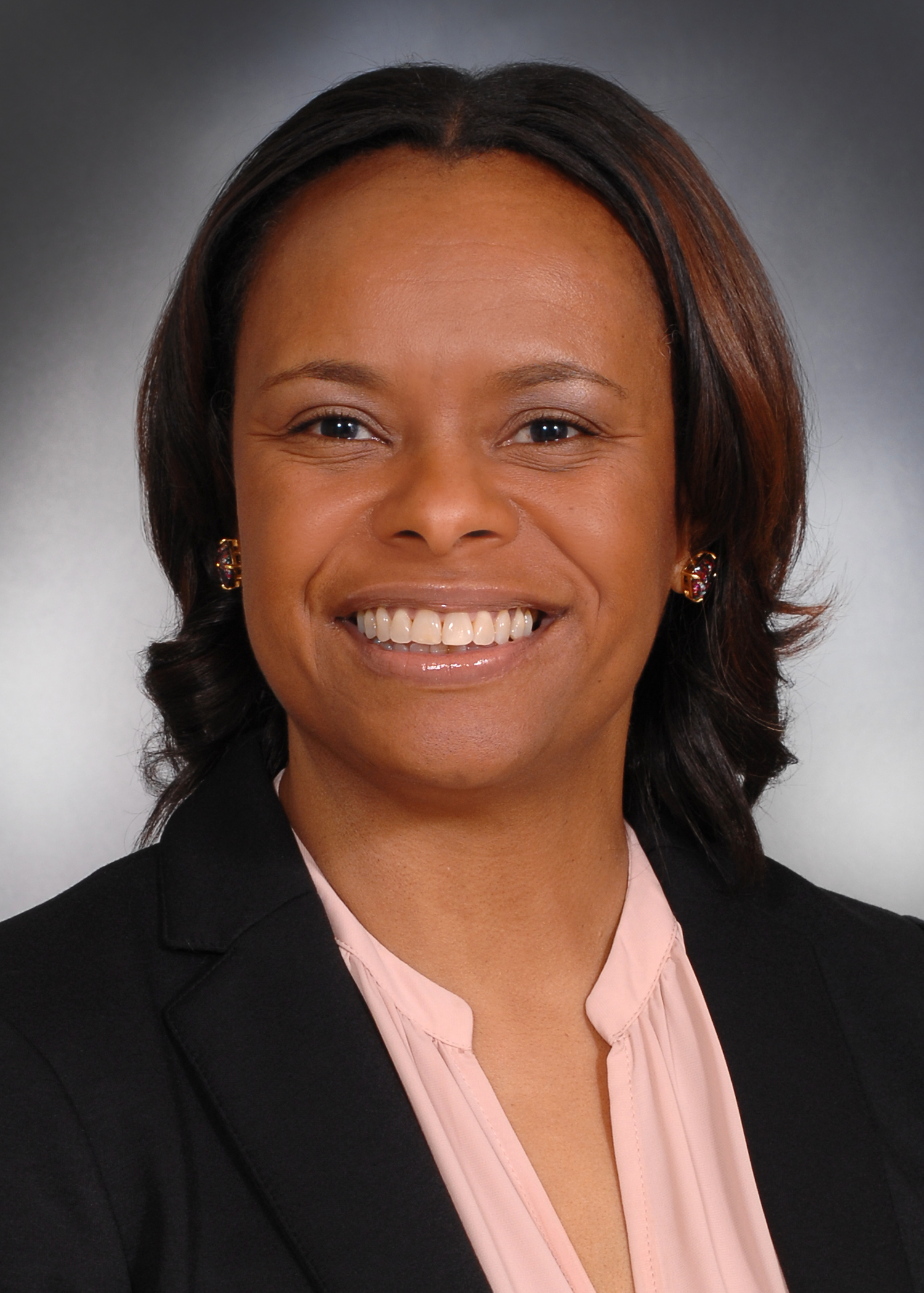 Headshot of Tiffany Shabazz