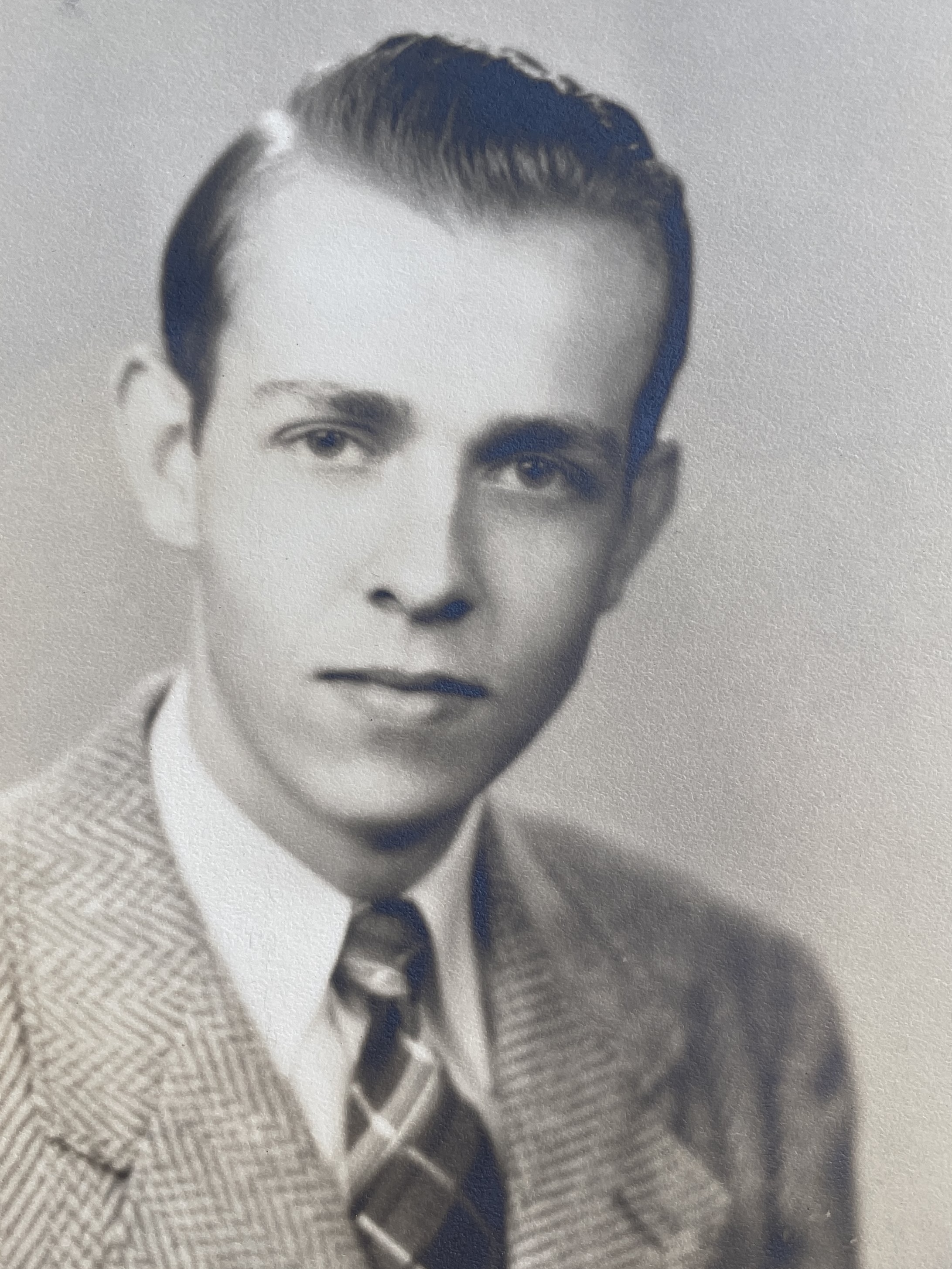 Black and white portrait of Albert Wellman in 1941. 