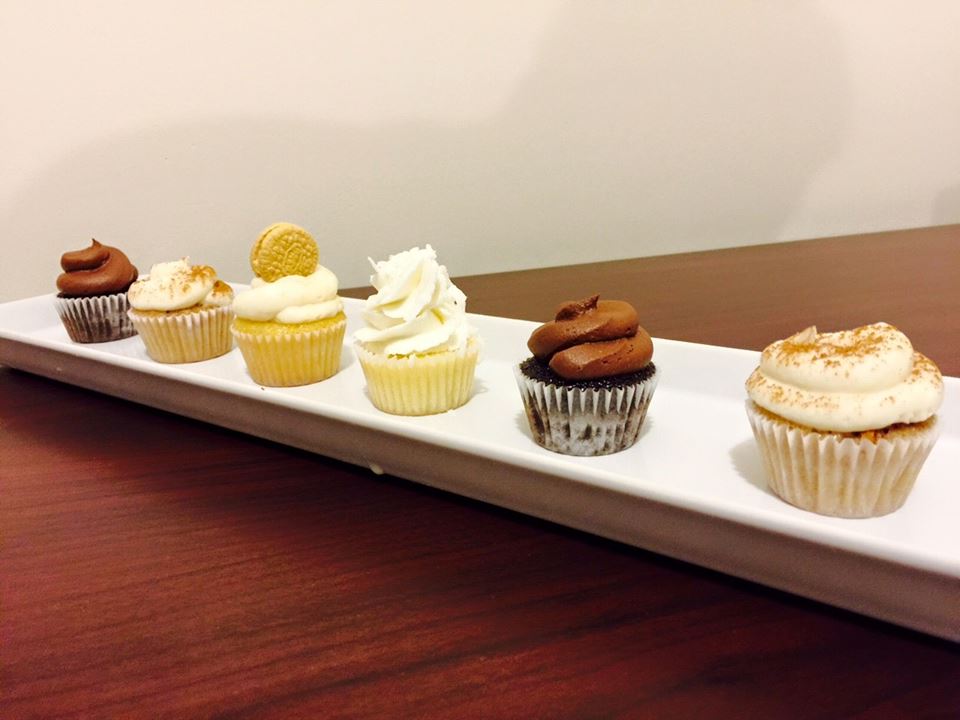 OCD Cakes - Delicious looking set of six cupcakes