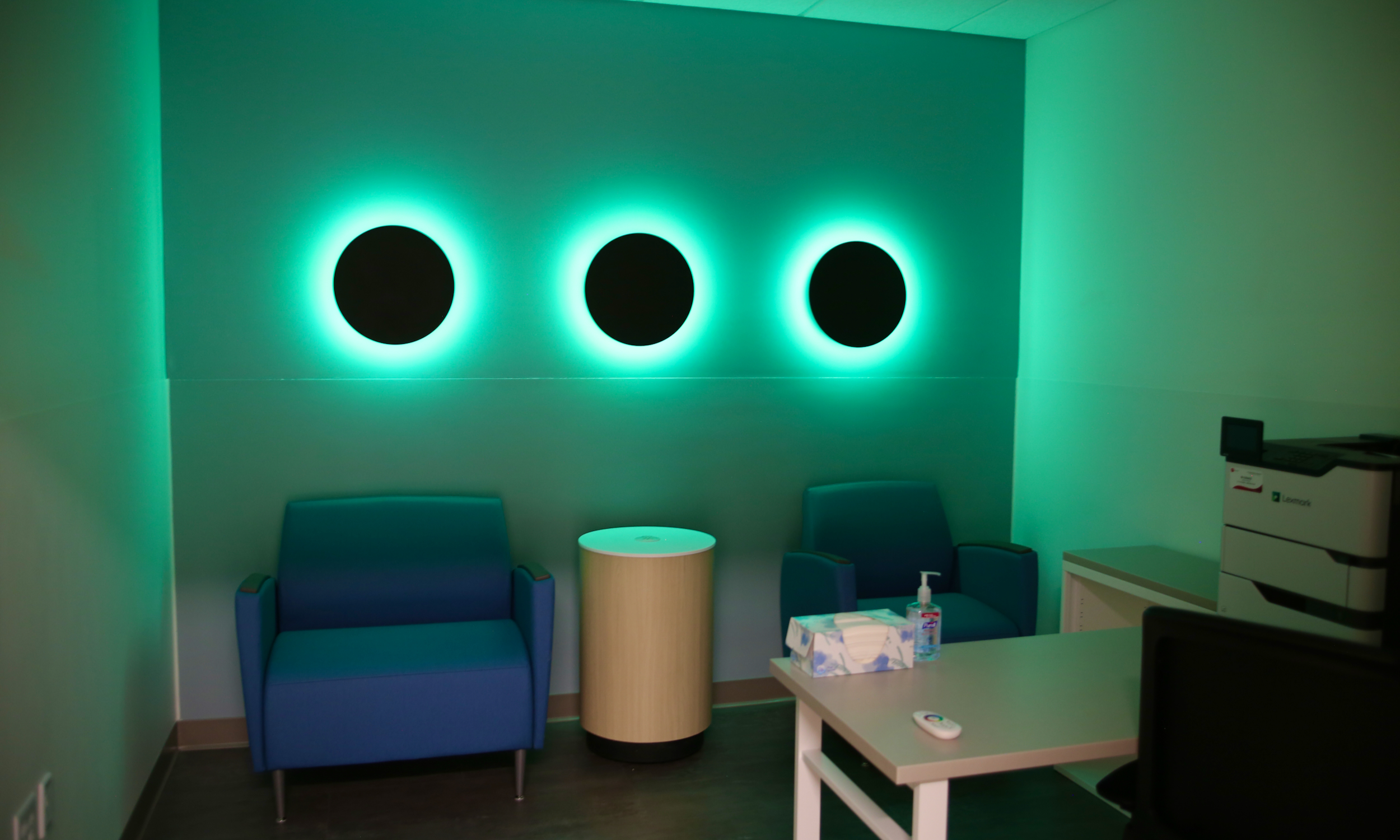 Green room with three lights